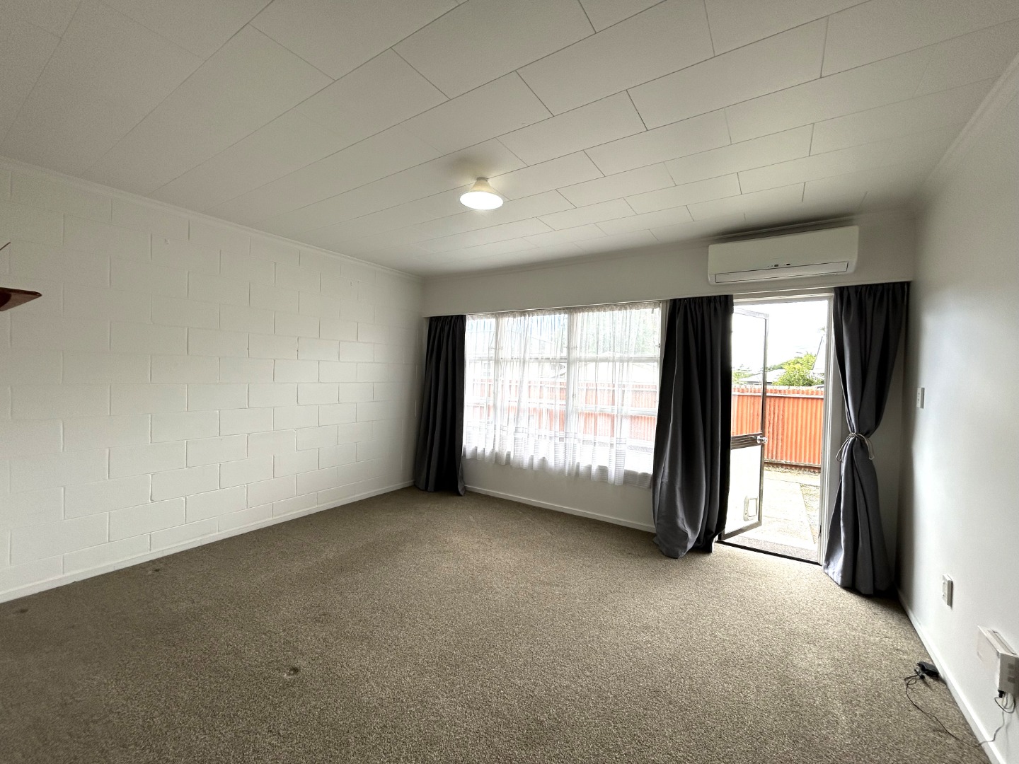4/243 Vanguard Street, Nelson South #4 -- listing/11802/RBPI113960.jpeg