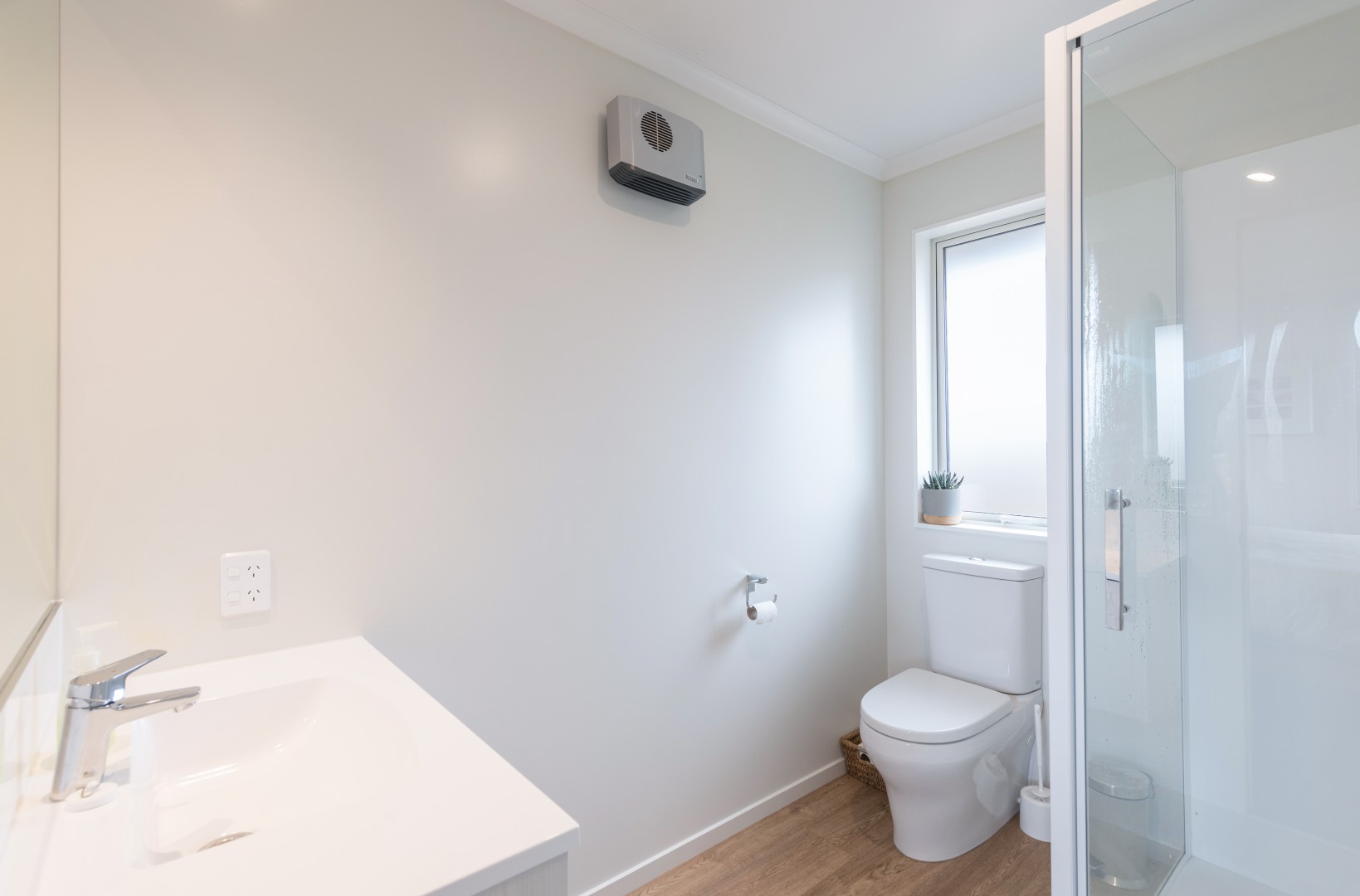 10 Coppermine Crescent, Brightwater #12 -- listing/13050/k.jpeg