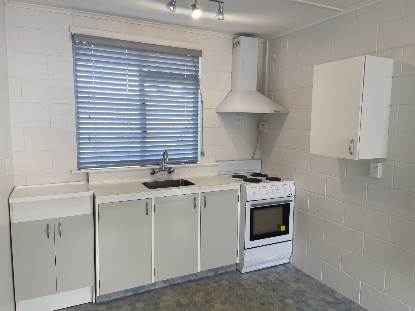 3/21 Broadway, Picton #3 -- listing/13087/RBPI108615.jpeg