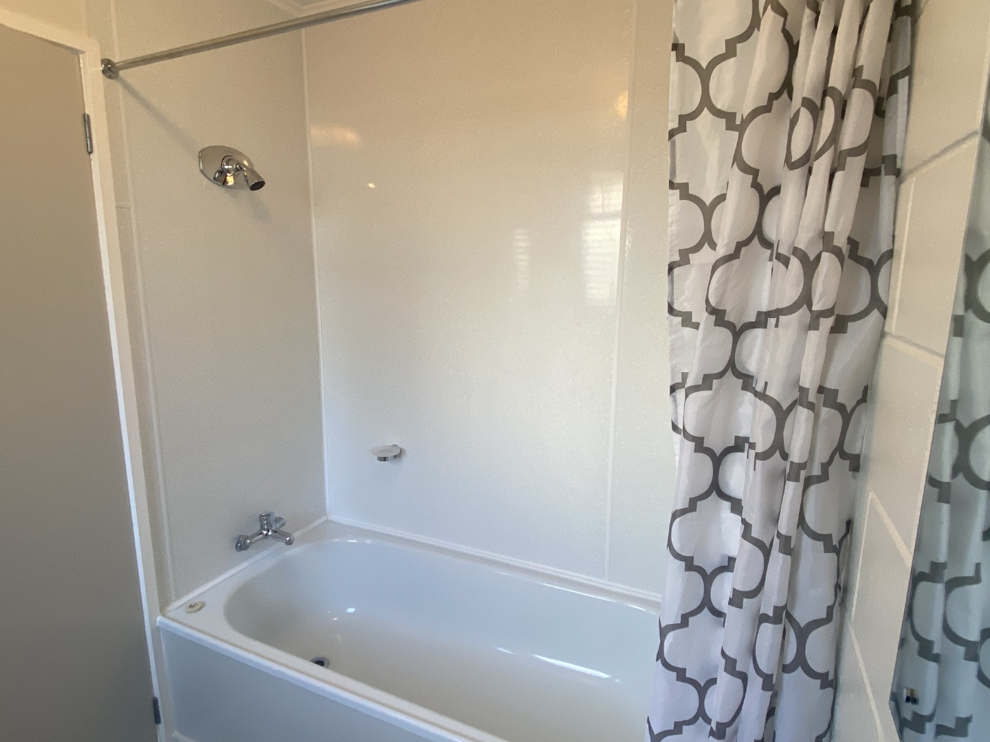 3/21 Broadway, Picton #4 -- listing/13087/RBPI108617.jpeg