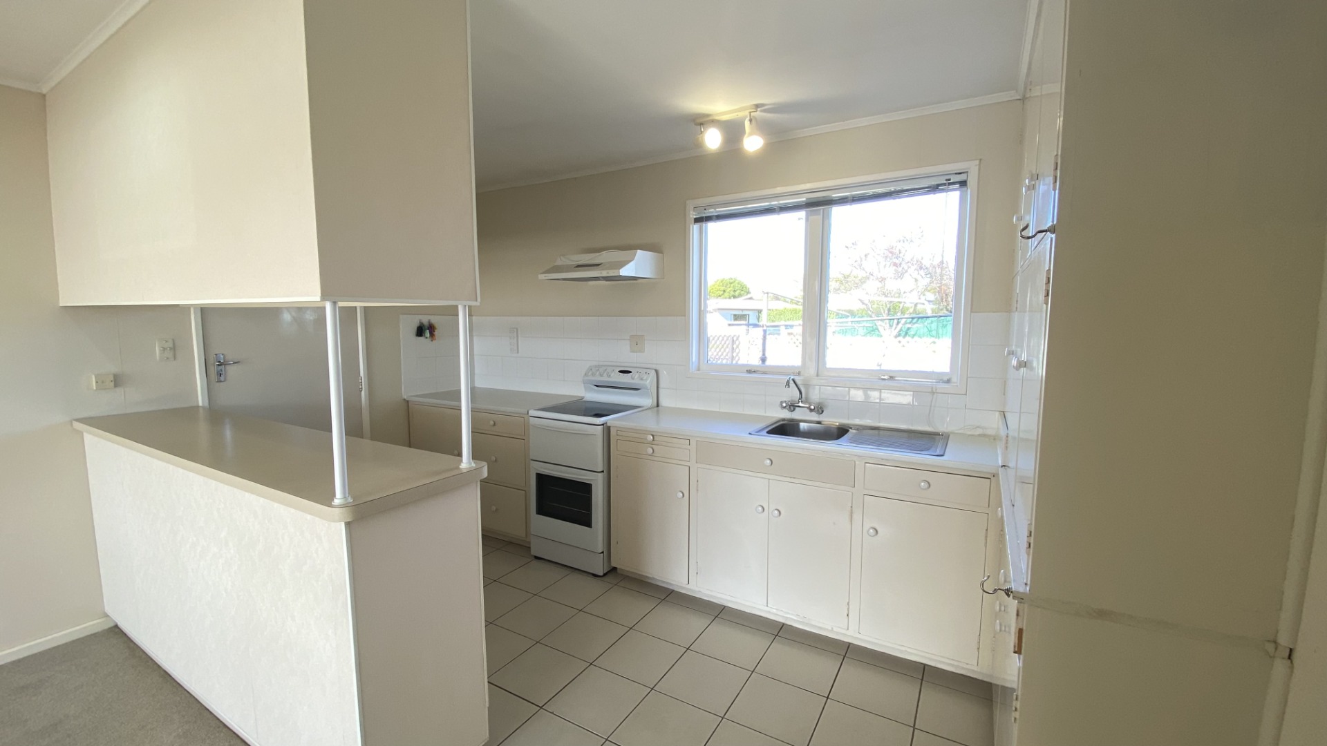 201a Maxwell Road, Redwoodtown #2 -- listing/13394/RBPI109660.jpeg