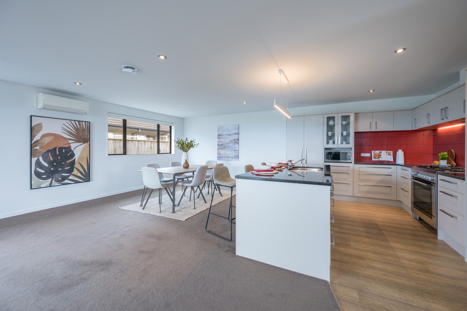 38 Somerset Terrace, Stoke #7 -- listing/13804/f-v2.jpeg