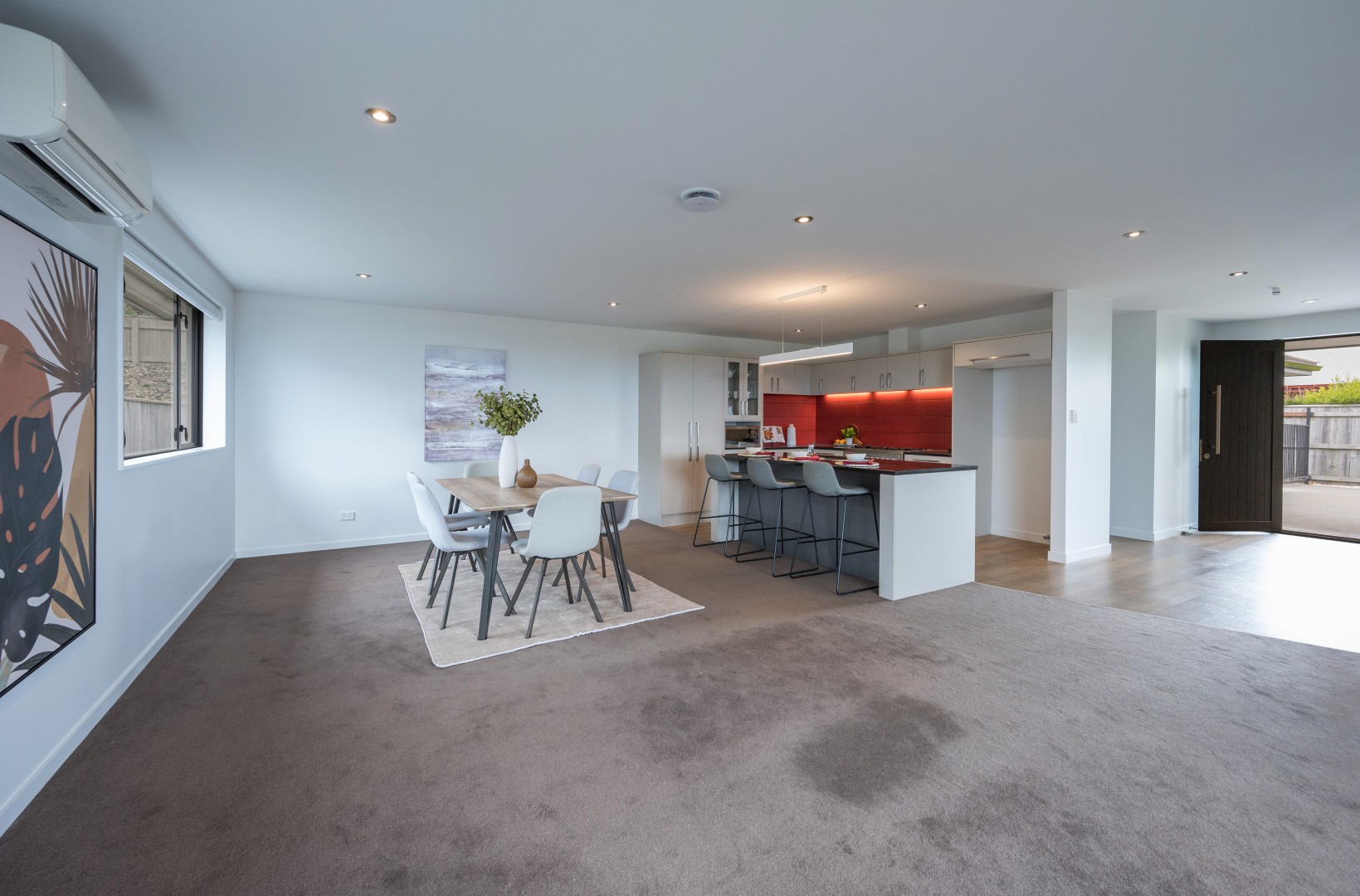 38 Somerset Terrace, Stoke #8 -- listing/13804/g-v2.jpeg