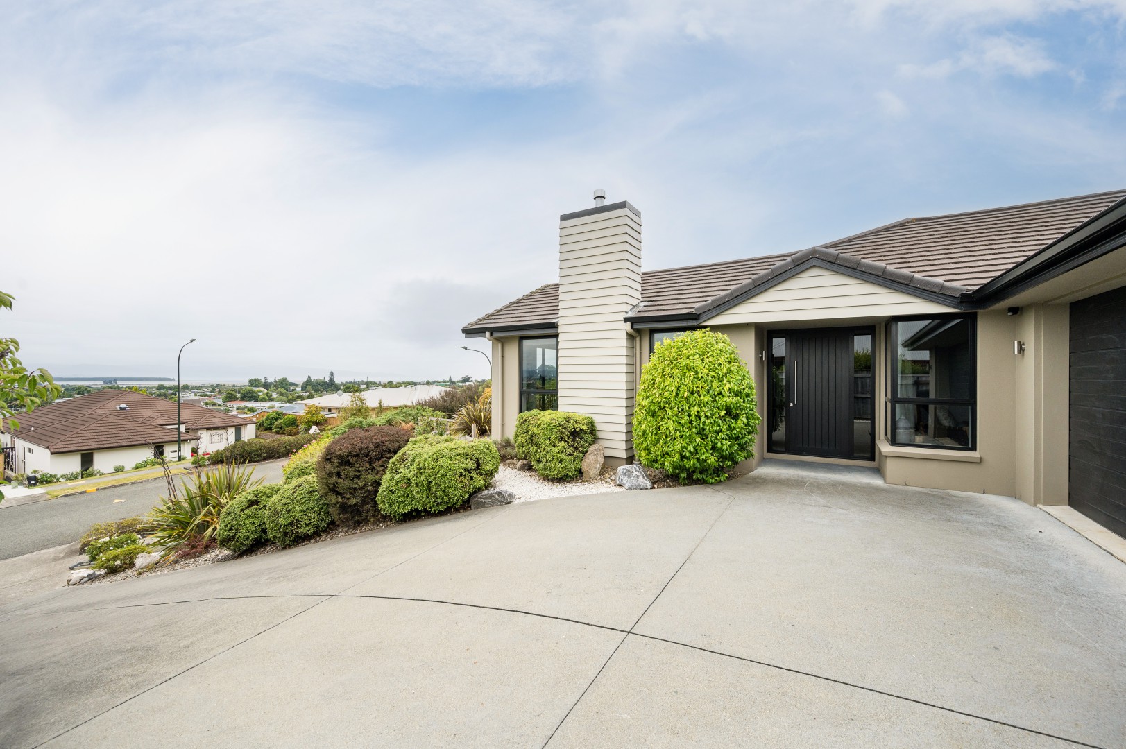 38 Somerset Terrace, Stoke #1 -- listing/13804/m-v2.jpeg
