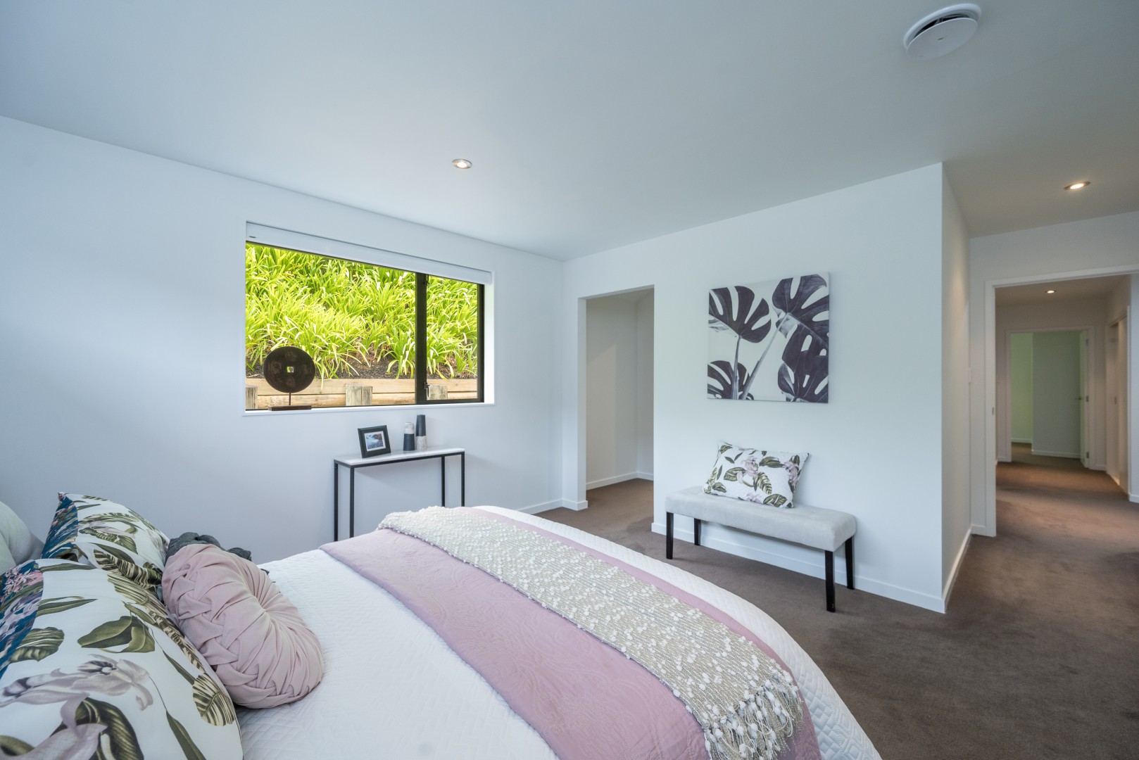 38 Somerset Terrace, Stoke #14 -- listing/13804/n-v2.jpeg