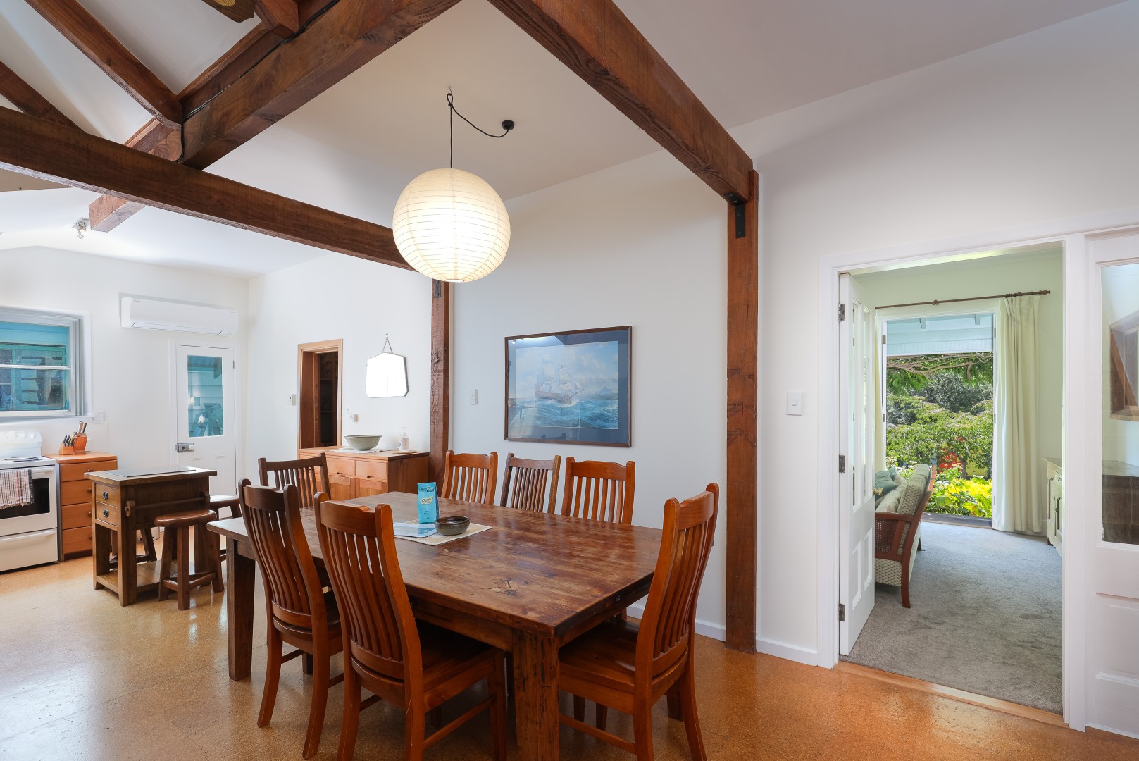 16 Russell Street, Stepneyville #6 -- listing/13814/e-v2.jpeg