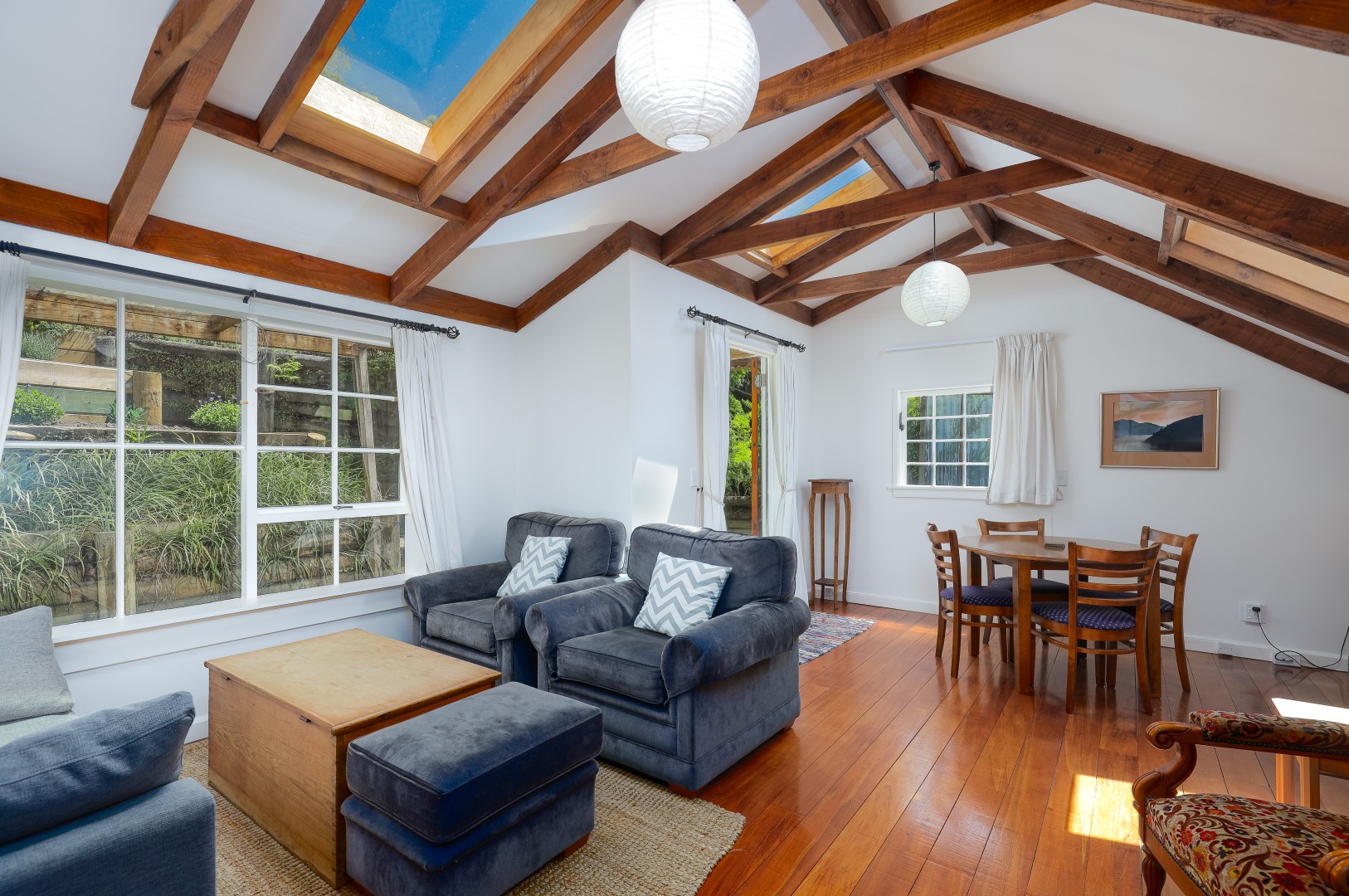 16 Russell Street, Stepneyville #10 -- listing/13814/i-v2.jpeg