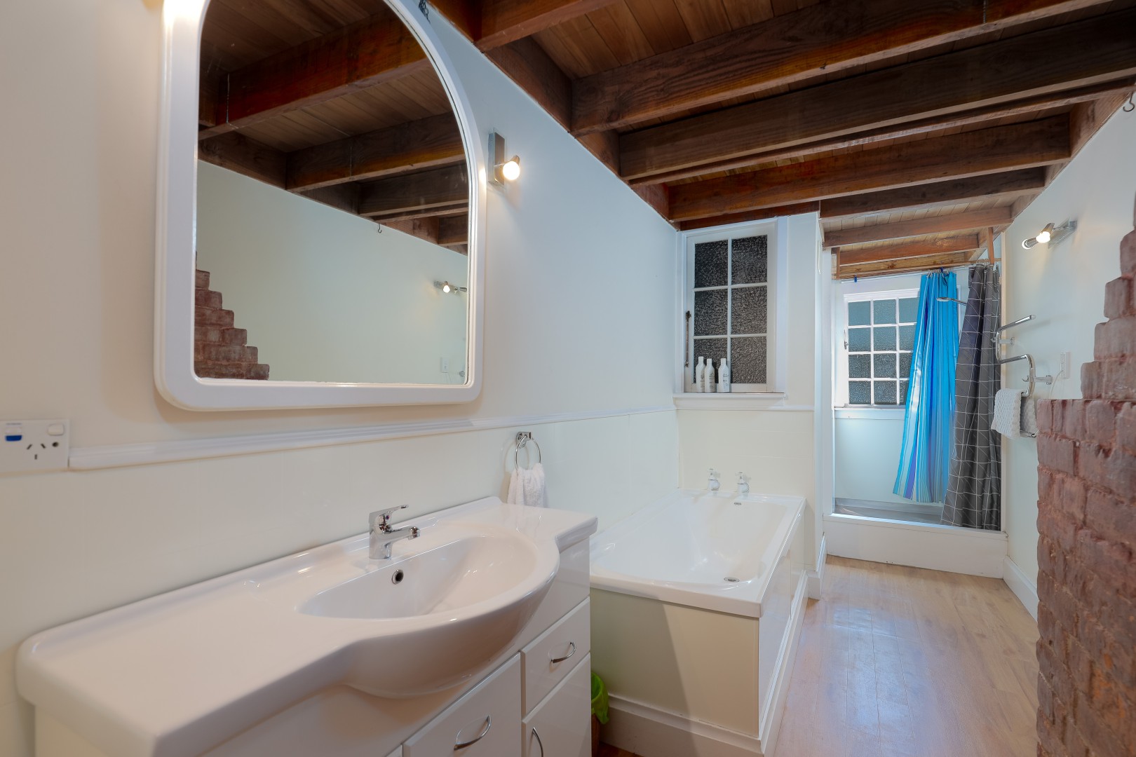 16 Russell Street, Stepneyville #18 -- listing/13814/r.jpeg