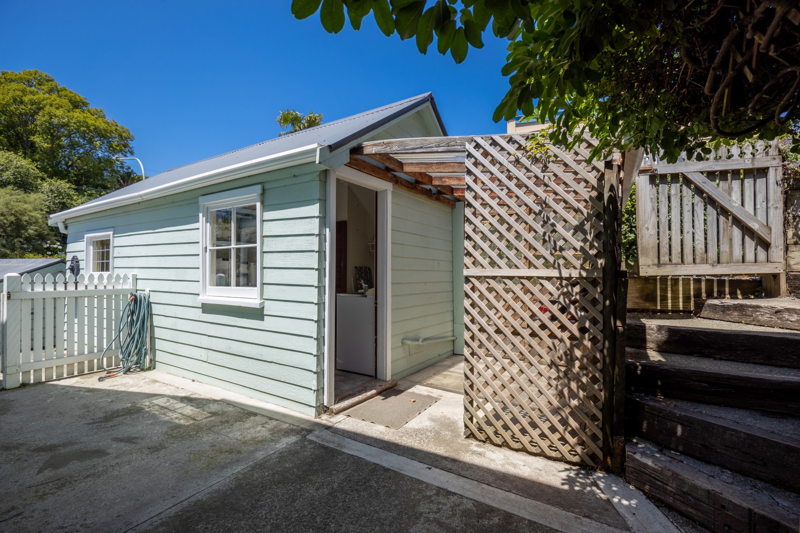 16 Russell Street, Stepneyville #21 -- listing/13814/u.jpeg