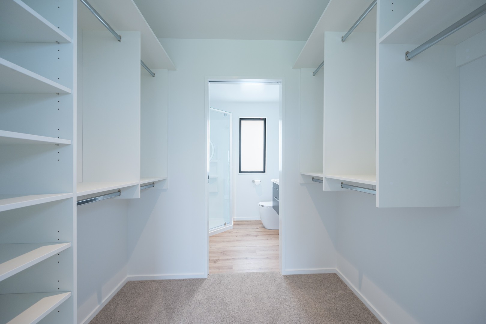 69 Berryfield Drive, Richmond #14 -- listing/13820/n-v7.jpeg