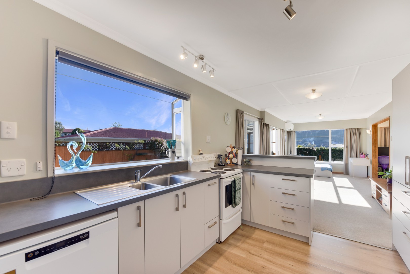 48 Tui Glen Road, Atawhai #11 -- listing/14319/j-v5.jpeg