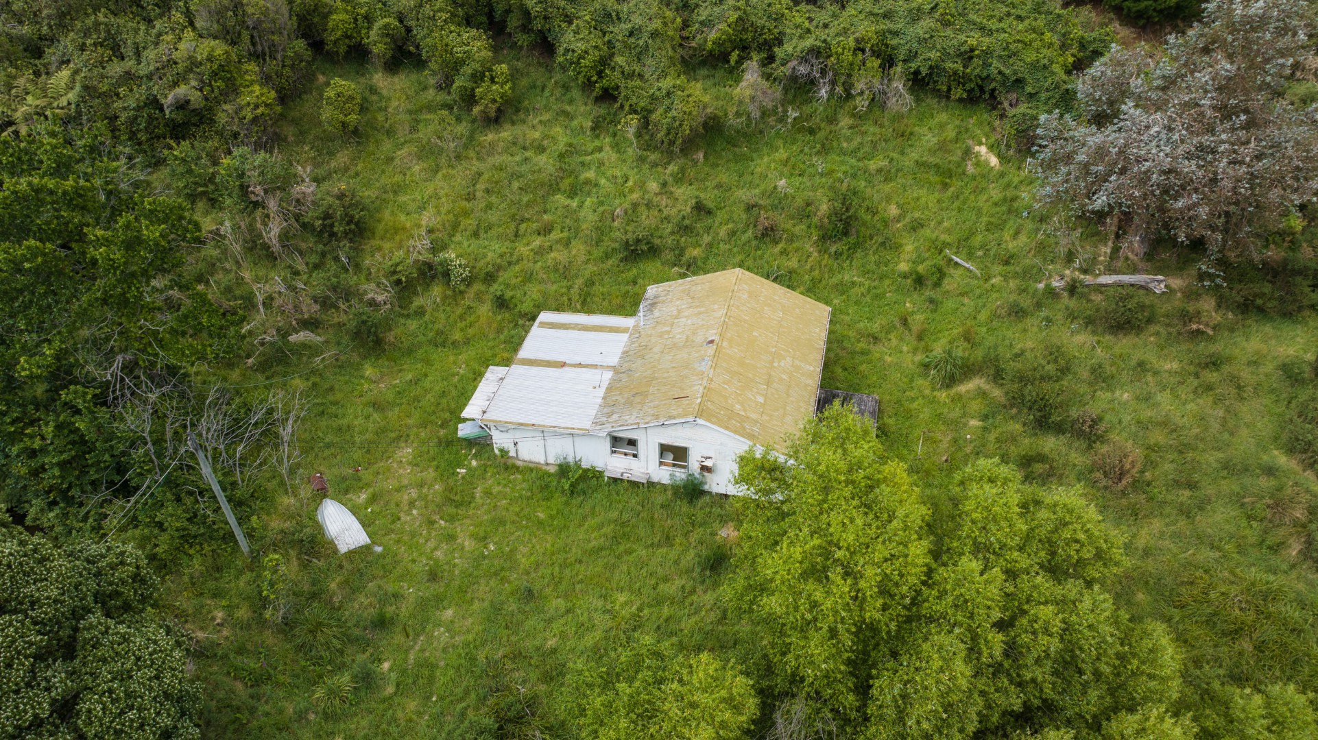 Arapaoa Island - Waikakaramea Bay, Marlborough Sounds #8 -- listing/14638/g-v9.jpeg