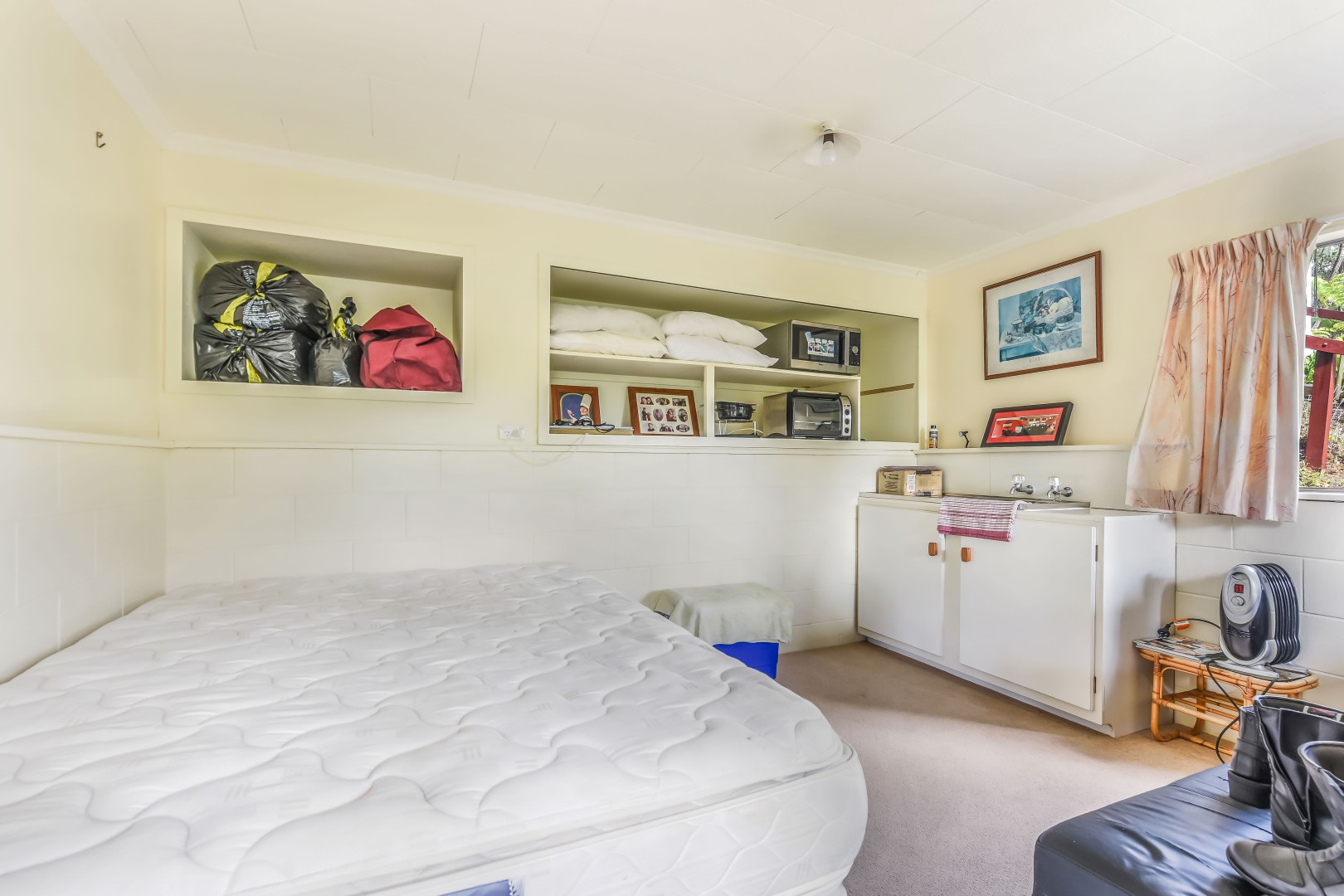 25a Milton Terrace, Picton #17 -- listing/14864/q-v8.jpeg