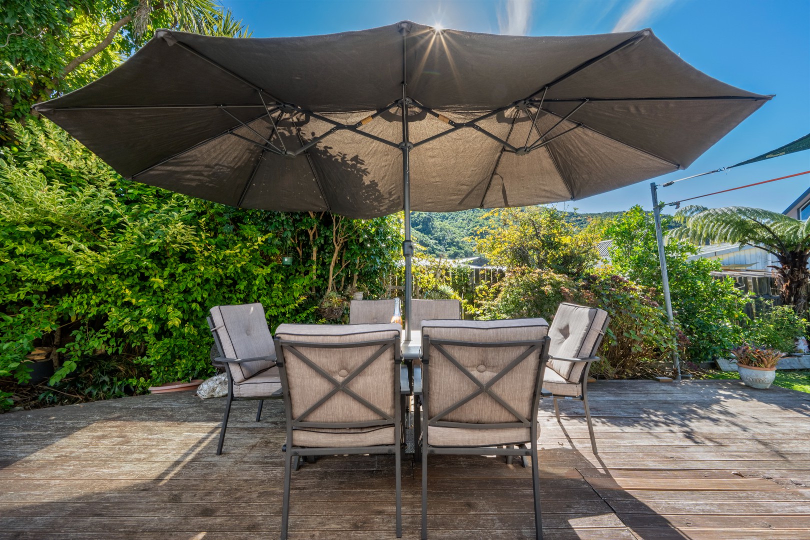 14a Huia Street, Waikawa #5 -- listing/15130/d-v9.jpeg