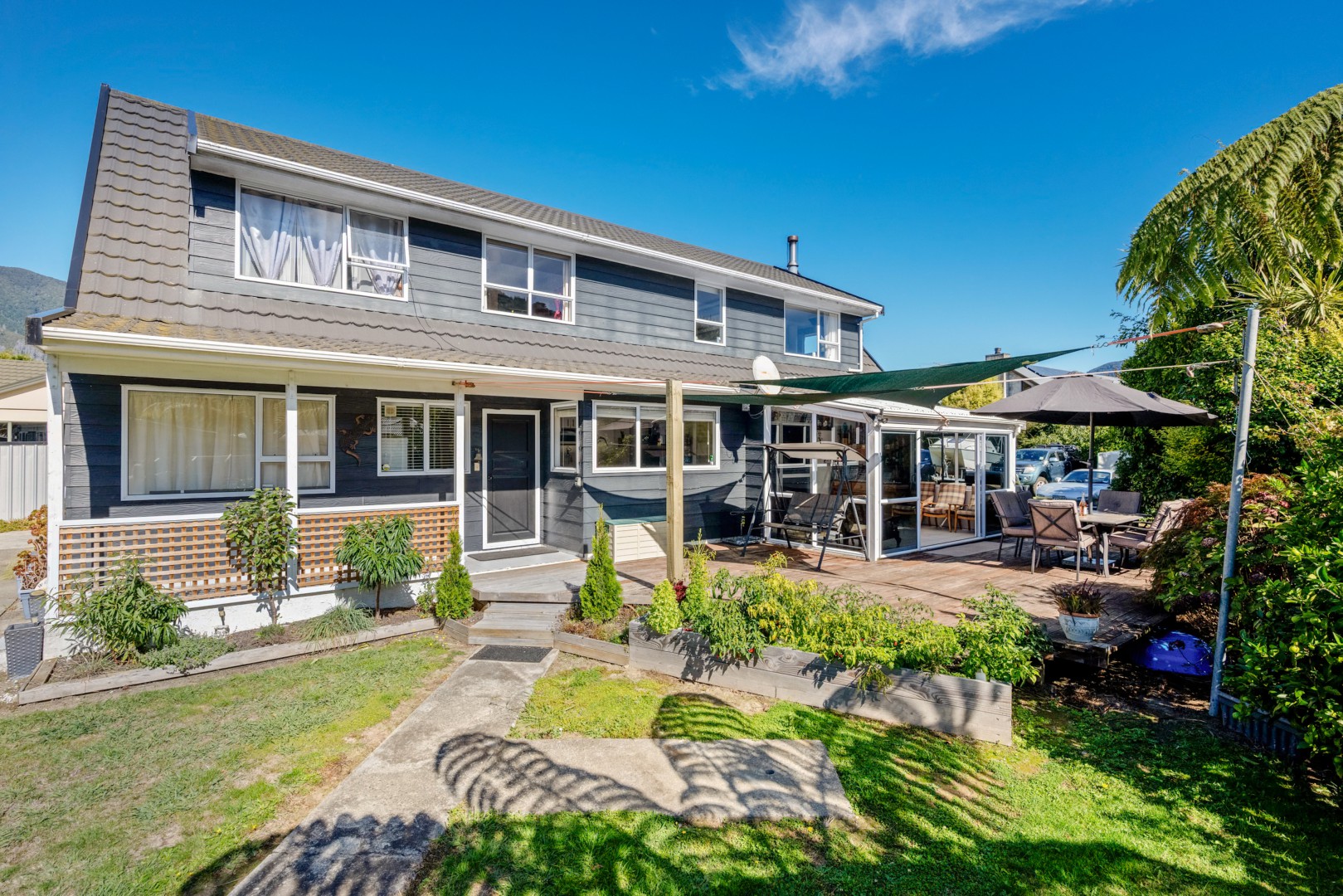 14a Huia Street, Waikawa #16 -- listing/15130/p-v10.jpeg
