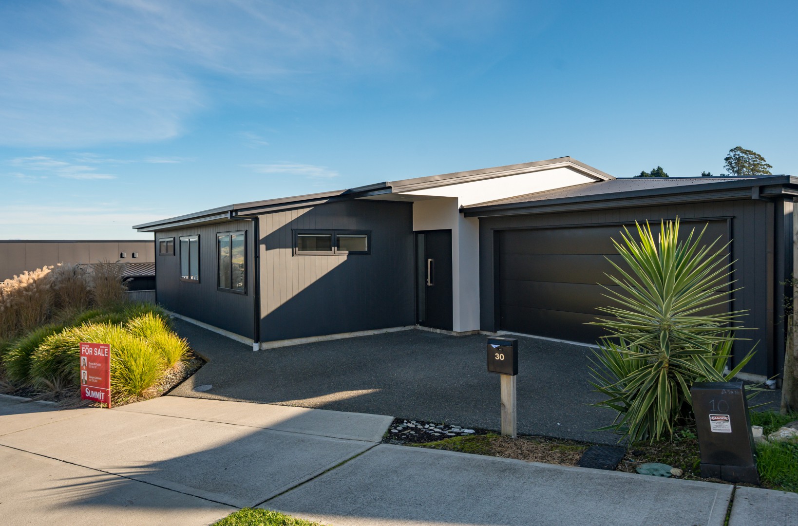 30 Huntaway Close, Stoke #23 -- listing/15637/w-v2.jpeg