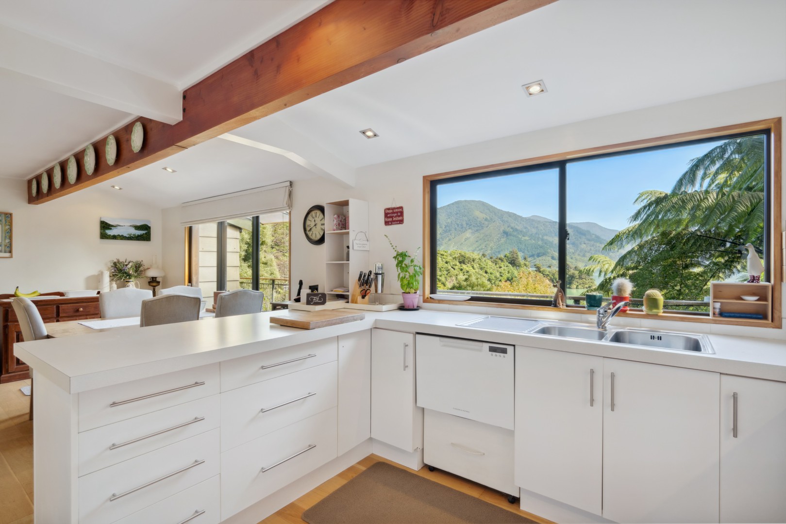28 Moetapu Bay Road, Mahau Sound #6 -- listing/15869/e-v3.jpeg