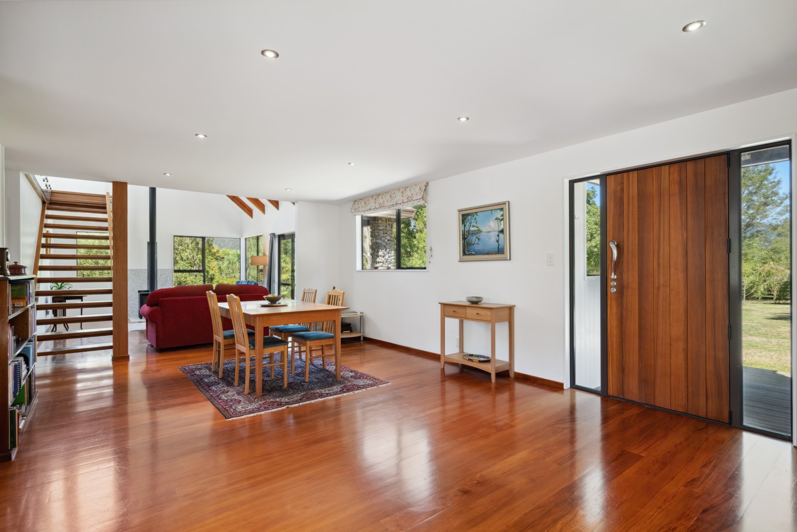 28 Lady Cobham Grove, Anakiwa #8 -- listing/15871/g-v6.jpeg