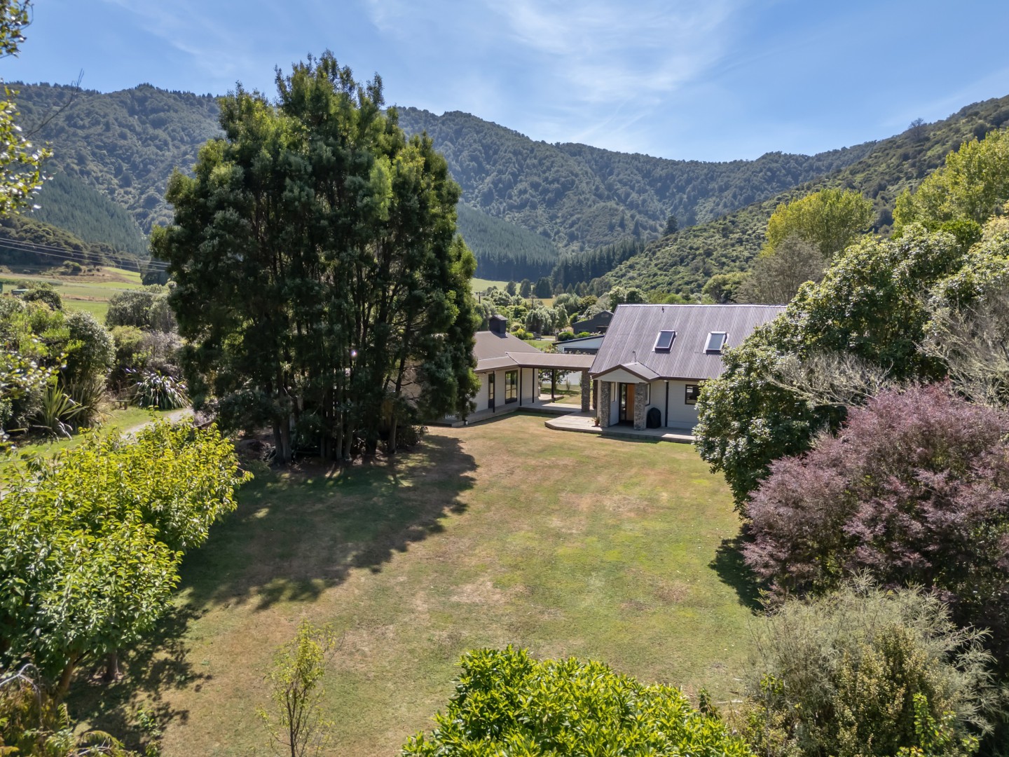 28 Lady Cobham Grove, Anakiwa #22 -- listing/15871/v-v6.jpeg
