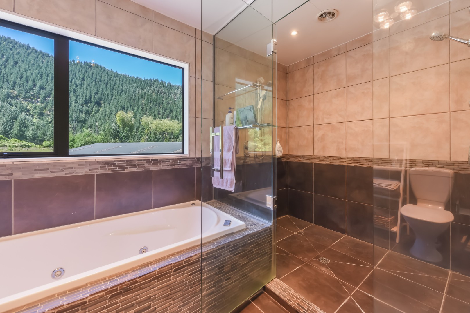 11 Mead Road, Brightwater #24 -- listing/15892/x-v2.jpeg