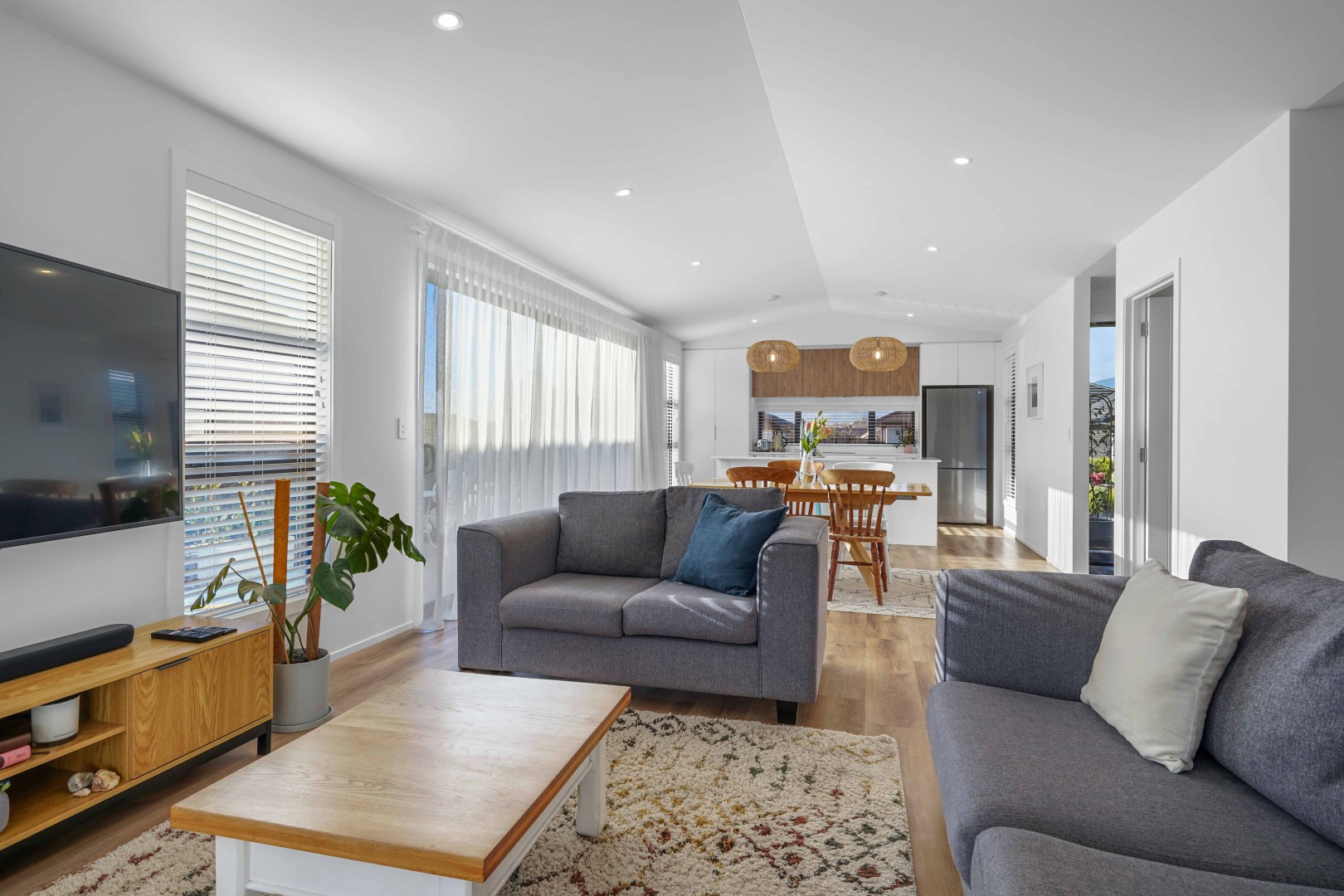 11 Travers Avenue, Richmond #6 -- listing/15917/e-v2.jpeg