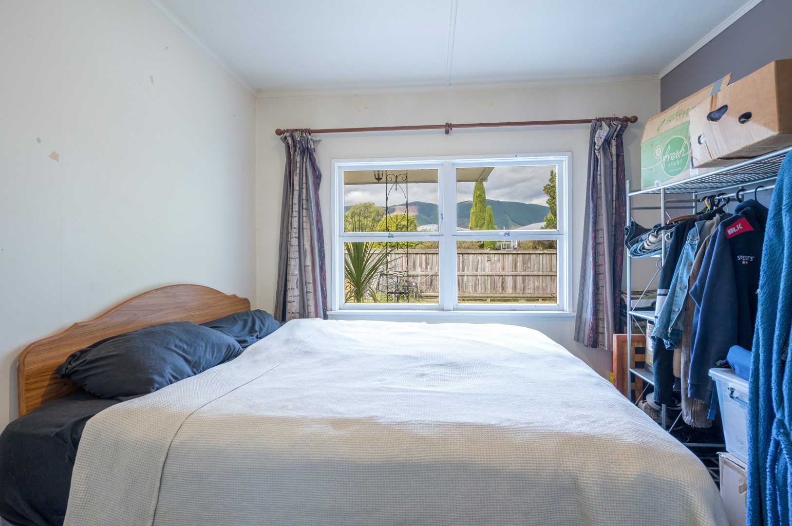 32 Tennyson Crescent, Stoke #9 -- listing/15936/h.jpeg