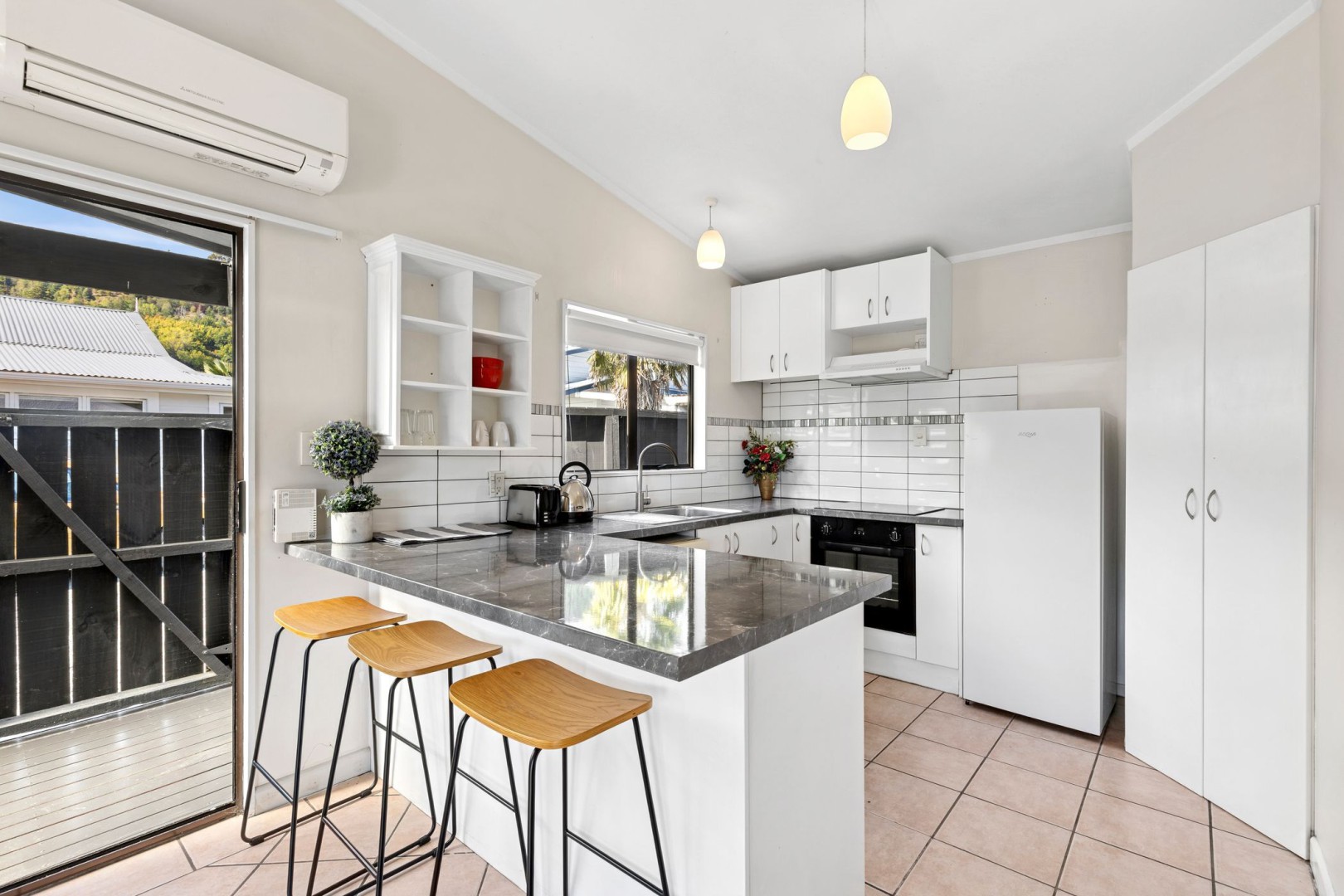 2/28 Waimea Road, Nelson South #4 -- listing/15952/c-v2.jpeg