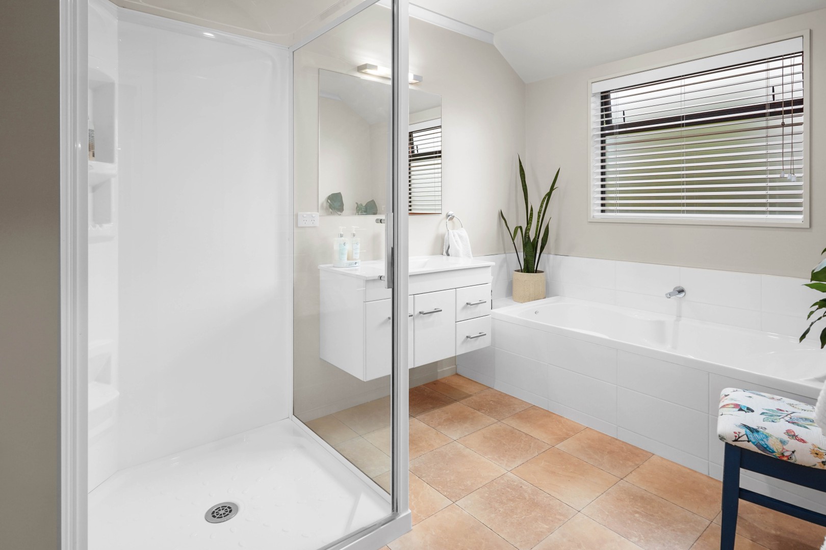 13 Mako Street, Richmond #18 -- listing/15965/r-v2.jpeg