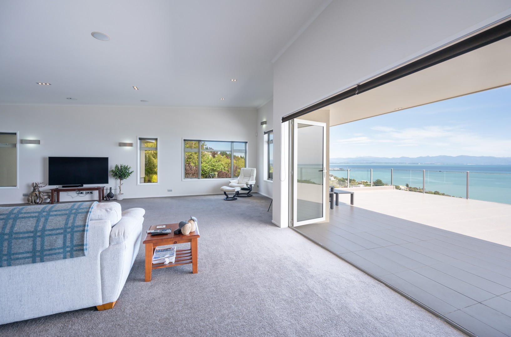 5 Seawatch Way, Atawhai #4 -- listing/15974/c-v5.jpeg