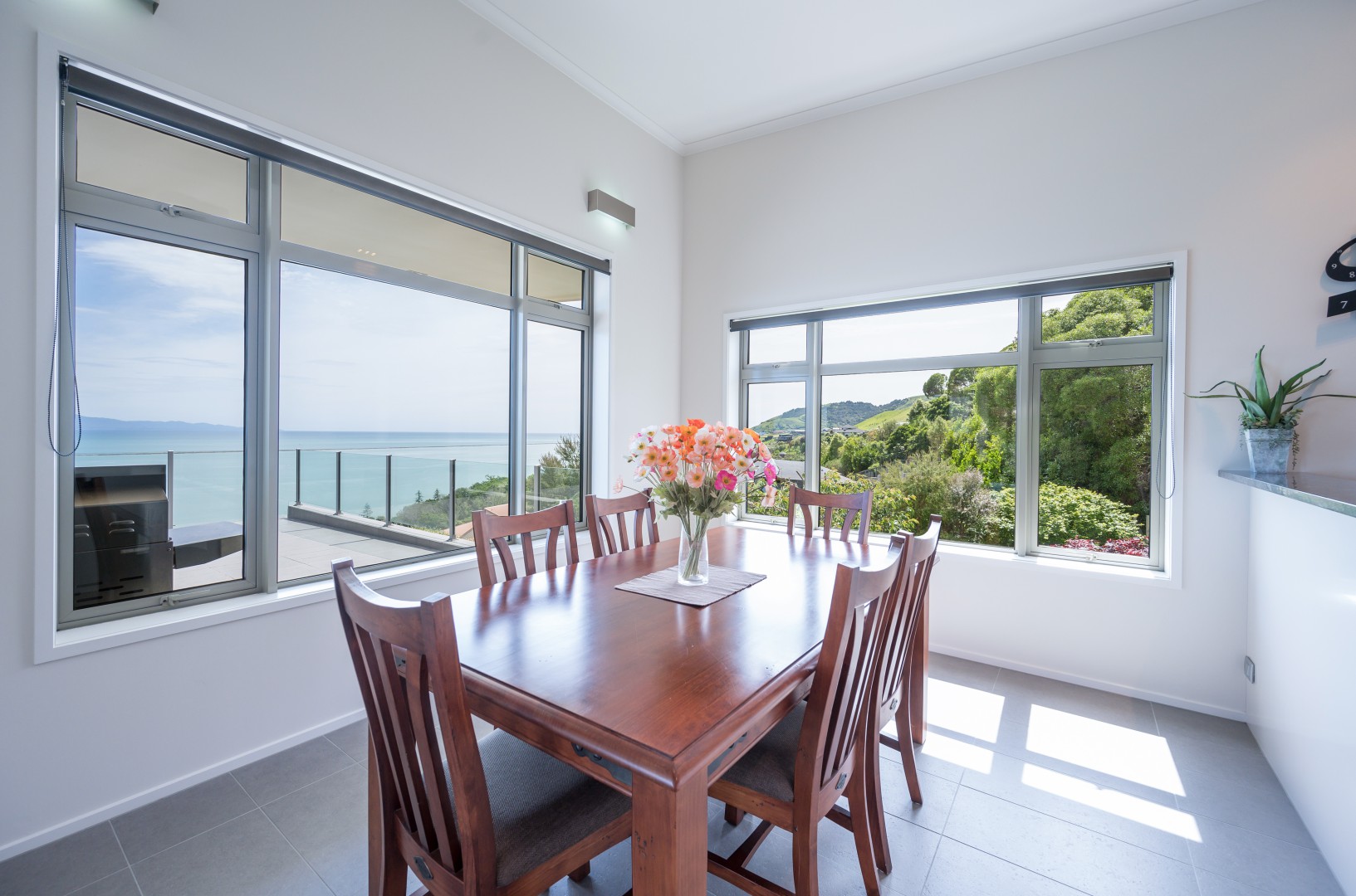 5 Seawatch Way, Atawhai #6 -- listing/15974/e-v5.jpeg