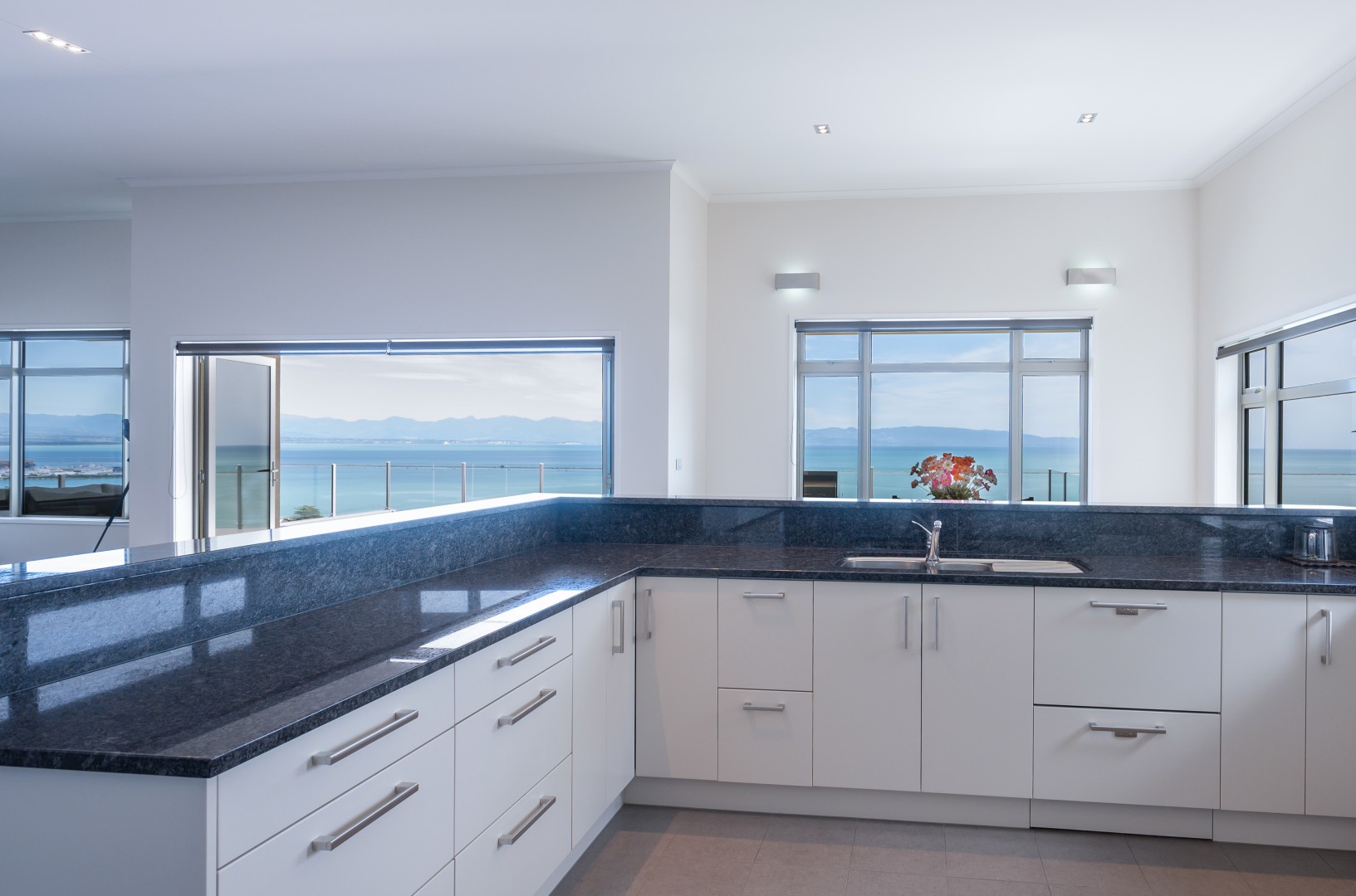 5 Seawatch Way, Atawhai #8 -- listing/15974/g-v5.jpeg