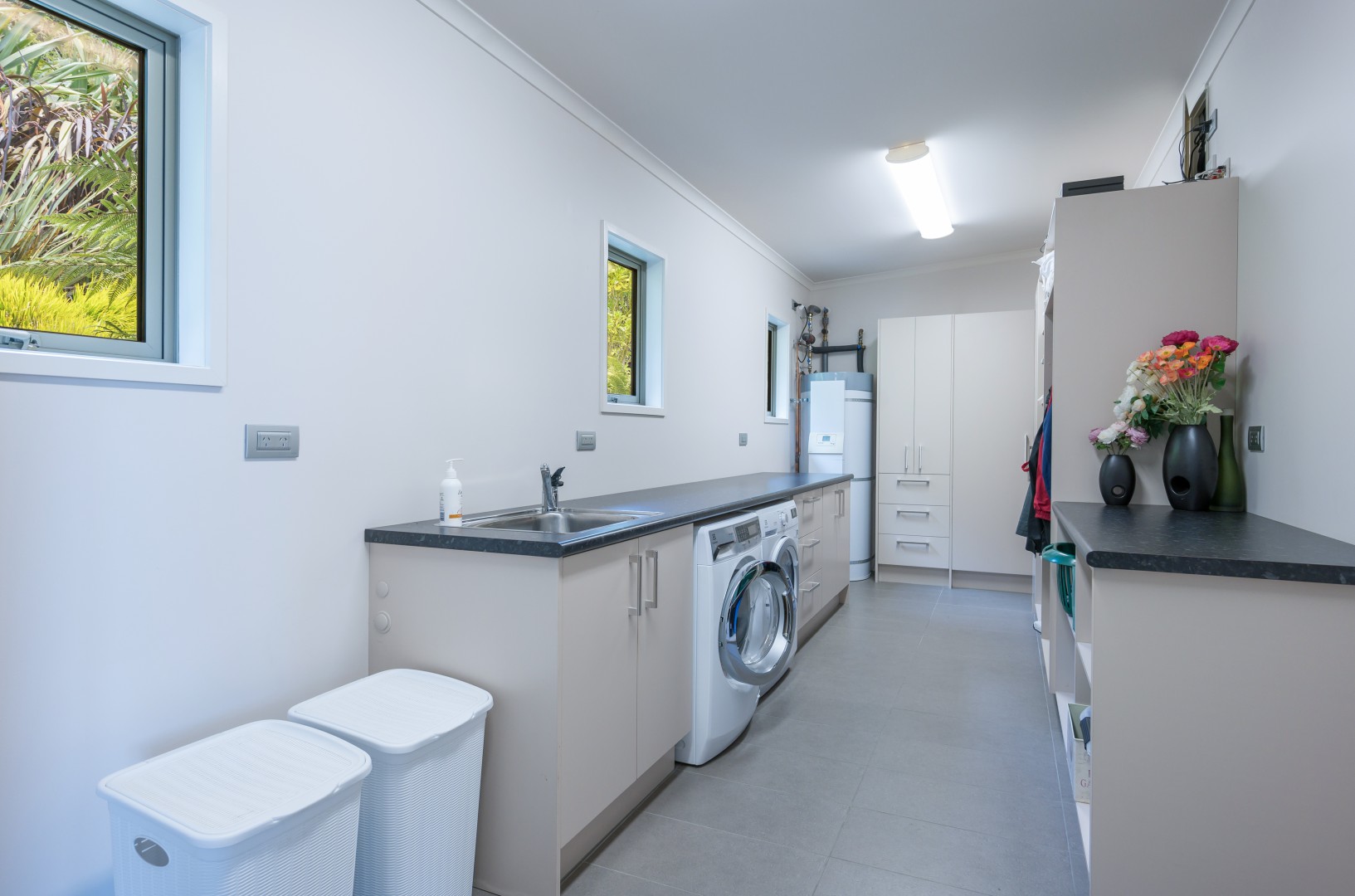 5 Seawatch Way, Atawhai #19 -- listing/15974/s-v5.jpeg