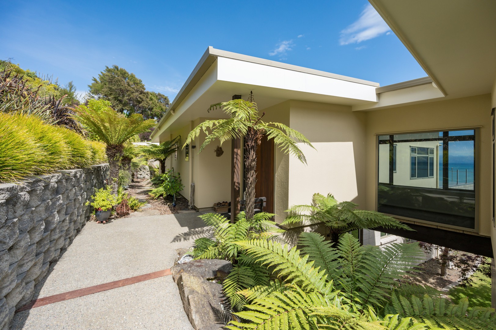 5 Seawatch Way, Atawhai #24 -- listing/15974/x-v6.jpeg