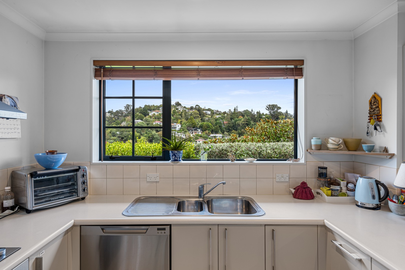 6 Valley Heights Road, Stepneyville #12 -- listing/15979/k-v3.jpeg