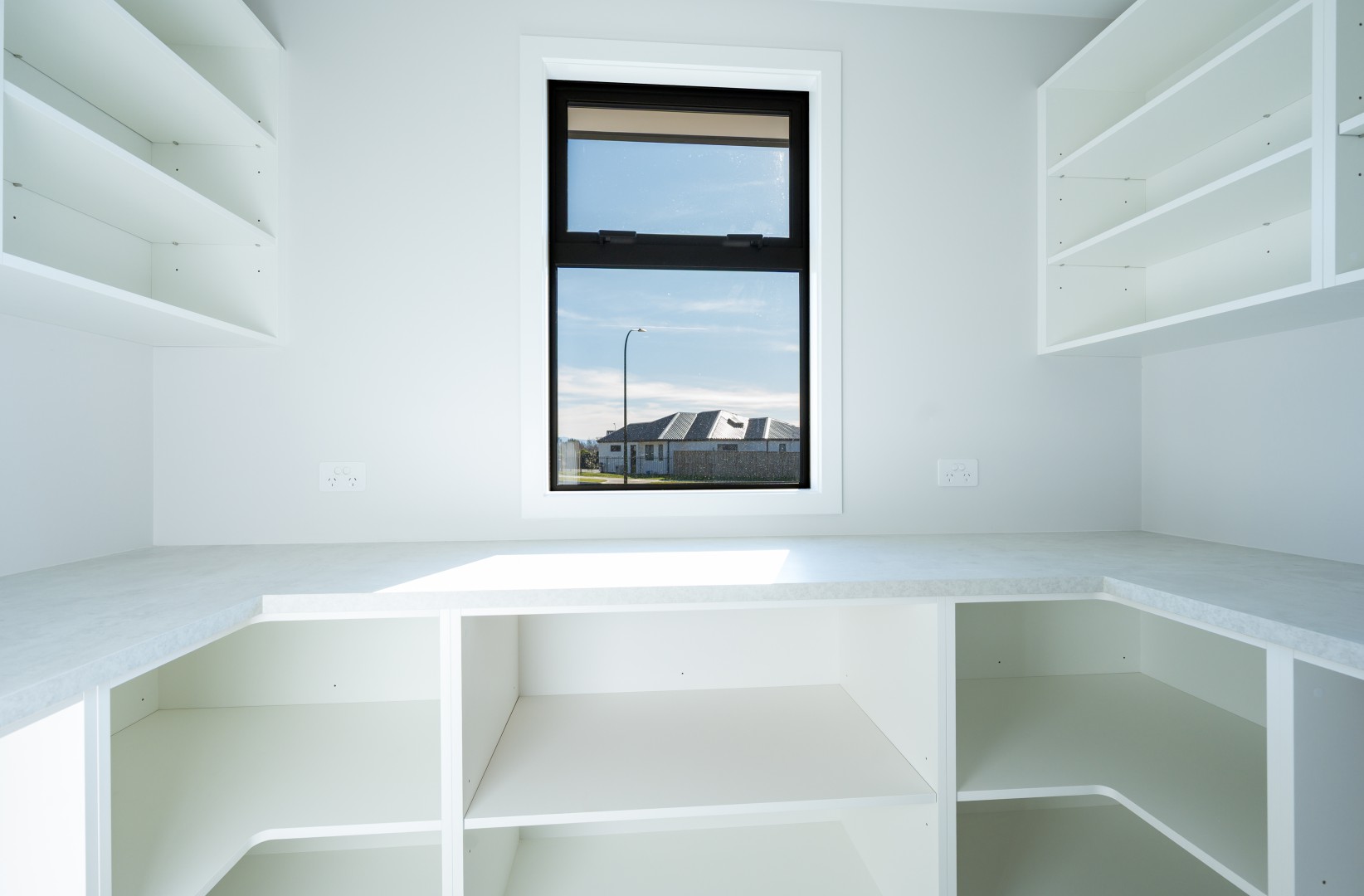3 Oakhill Lane, Richmond #6 -- listing/16002/e-v8.jpeg