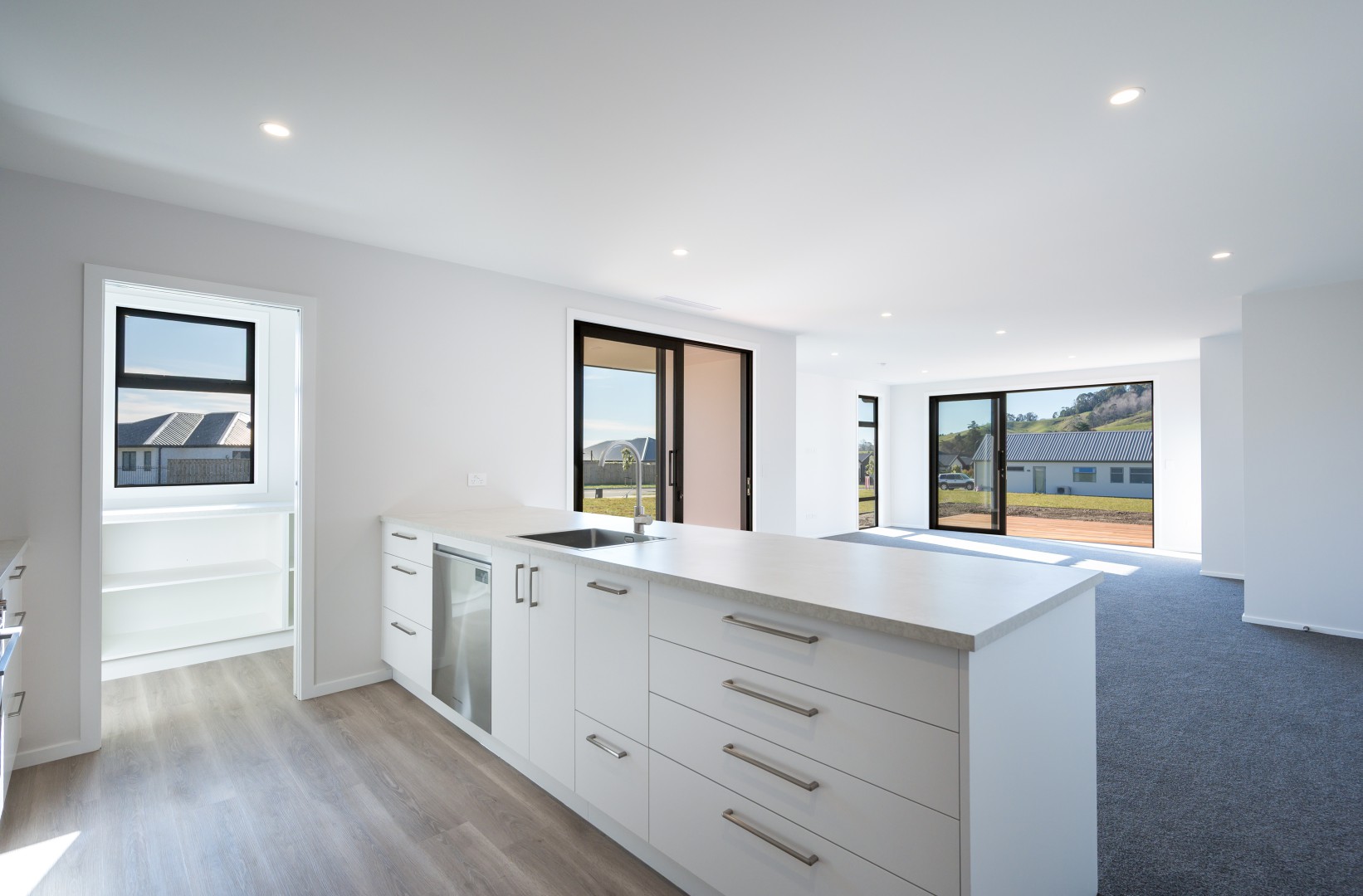 3 Oakhill Lane, Richmond #7 -- listing/16002/f-v8.jpeg