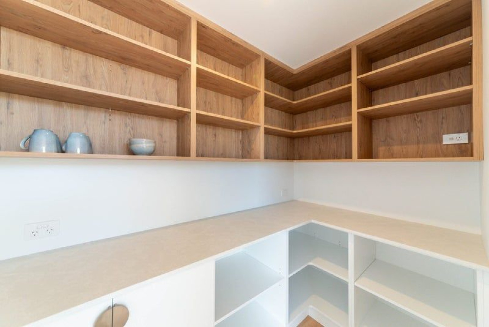17 Hukere Crescent, Richmond #6 -- listing/16050/e.jpeg