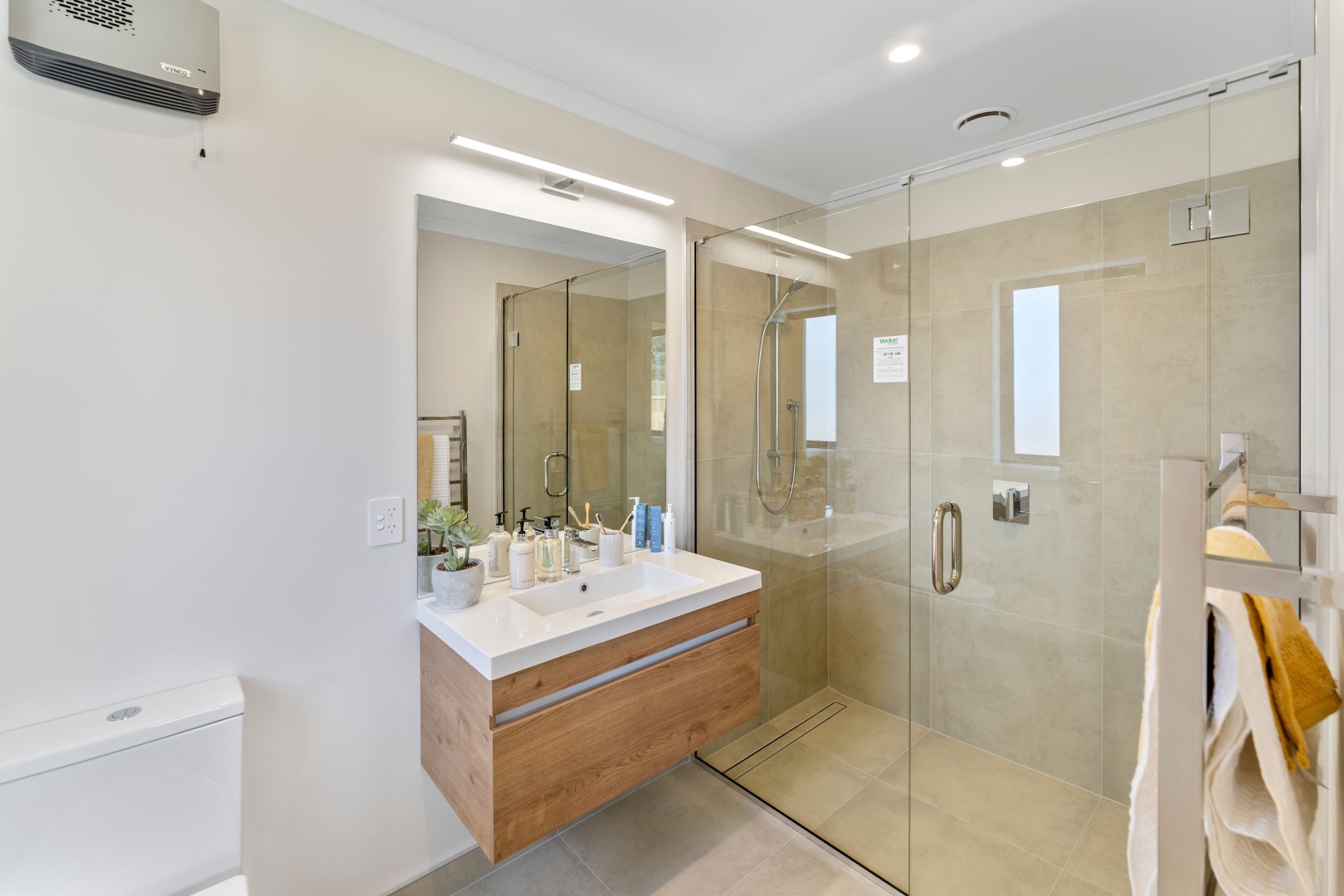 17 Hukere Crescent, Richmond #9 -- listing/16050/h.jpeg