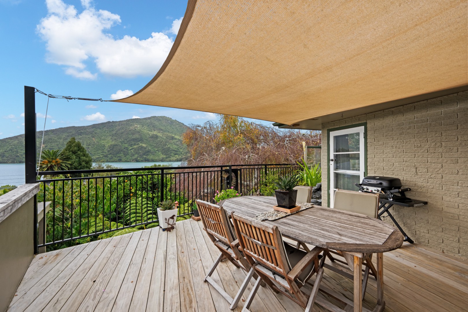 38 Moenui Road, Havelock #3 -- listing/16076/b-v3.jpeg
