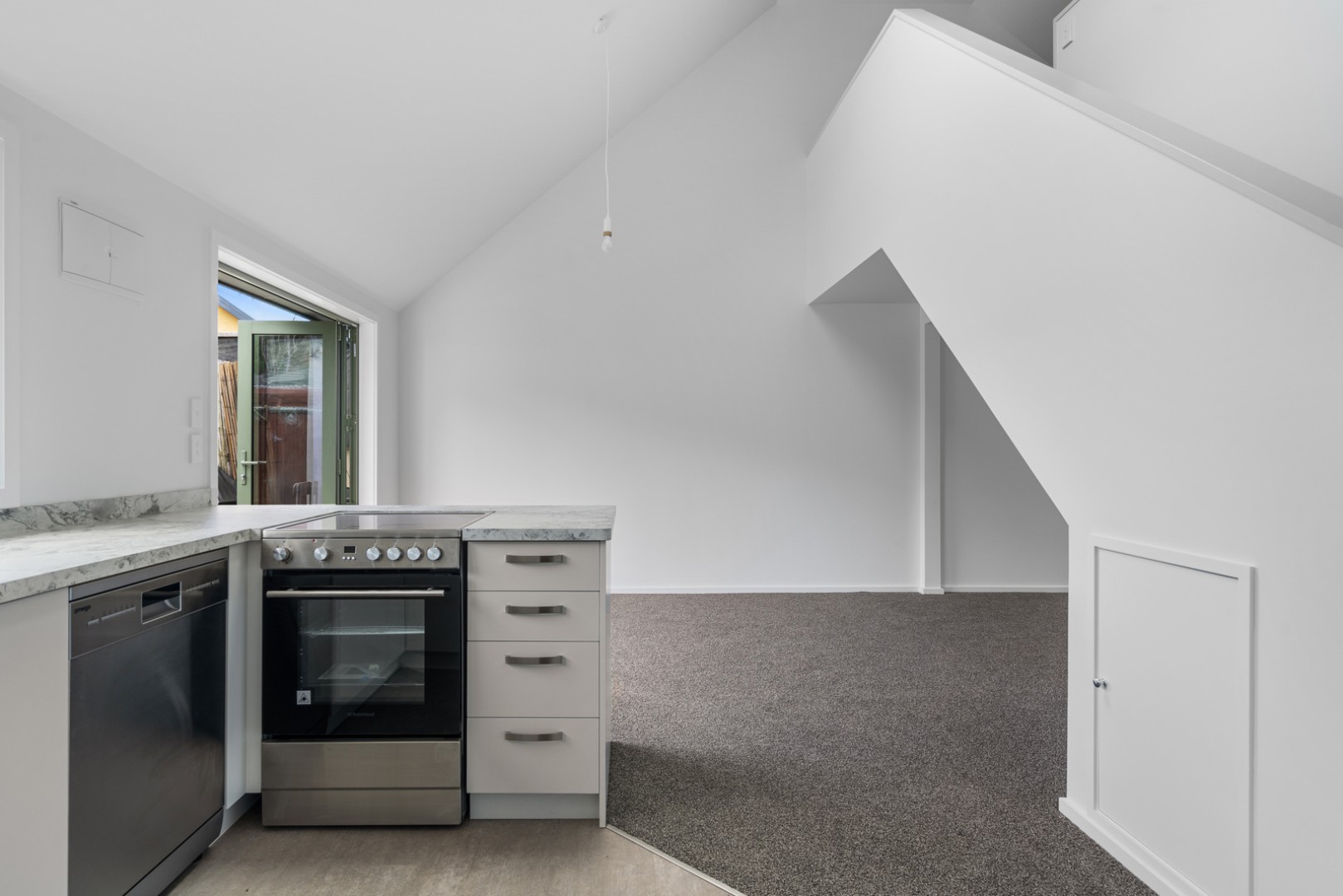 2/19 Westley Place, Bishopdale #3 -- listing/16102/b-v3.jpeg