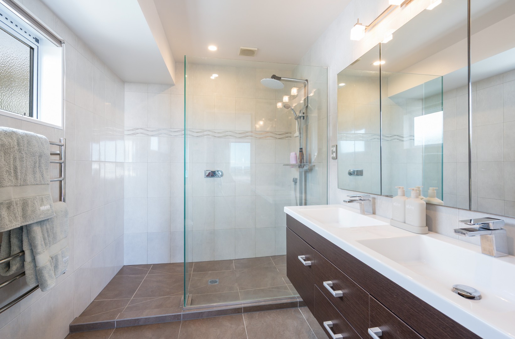 23 Valhalla Drive, Richmond #24 -- listing/16107/x-v3.jpeg