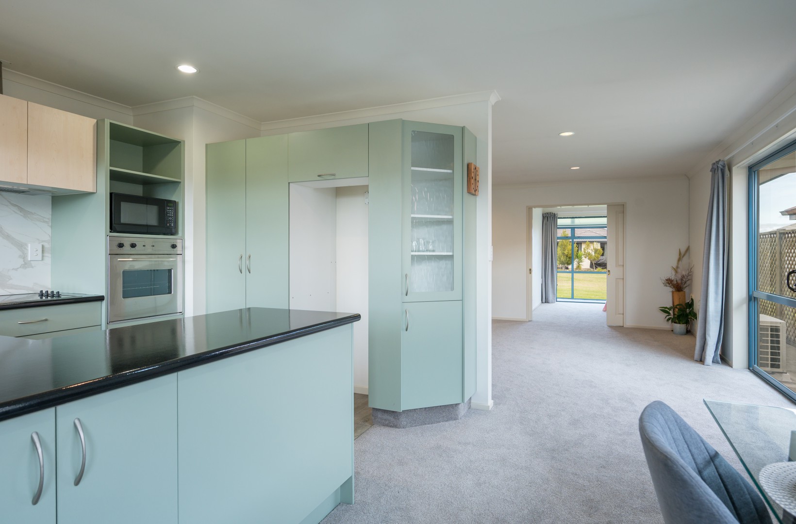 16 The Drive, Richmond #12 -- listing/16113/k.jpeg