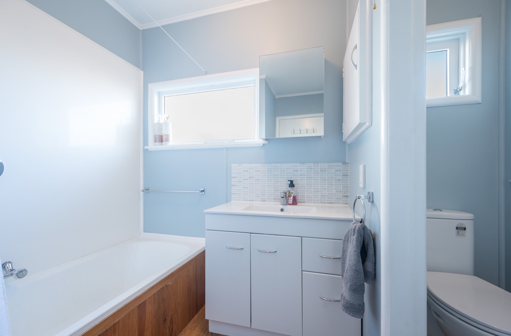 7b Tennyson Crescent, Stoke #7 -- listing/16126/f.jpeg