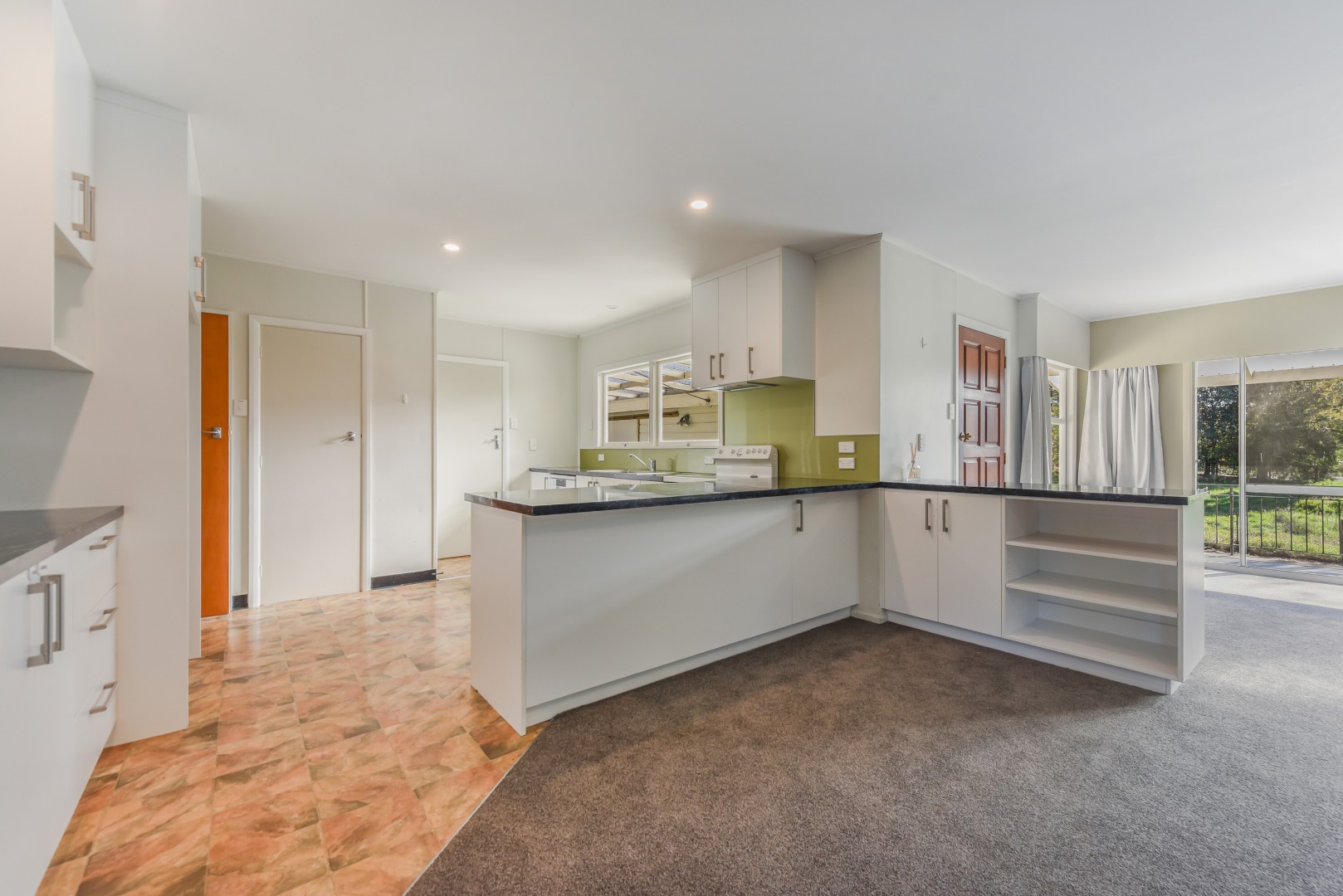 8 Clifford Road, Wakefield #8 -- listing/16145/g.jpeg