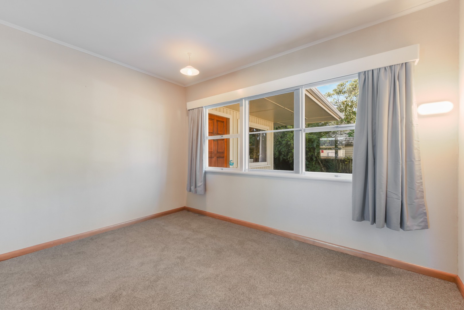 8 Clifford Road, Wakefield #15 -- listing/16145/o.jpeg