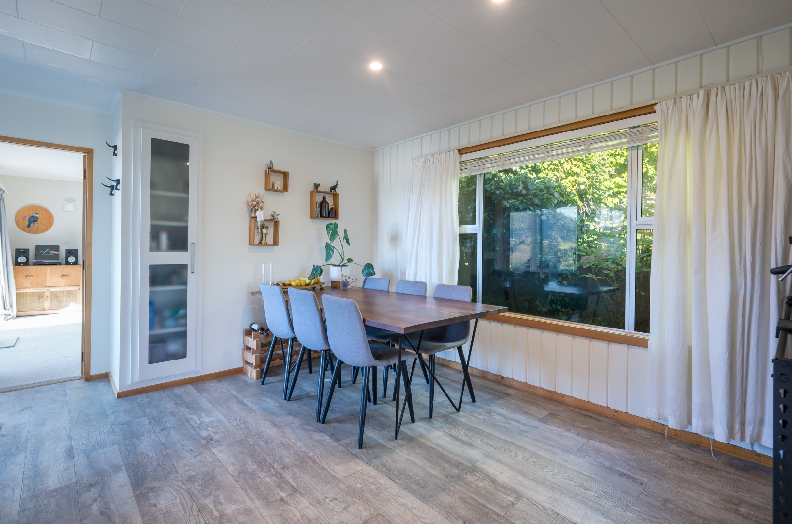 68 Waterhouse Street, Enner Glynn #5 -- listing/16147/d-v2.jpeg
