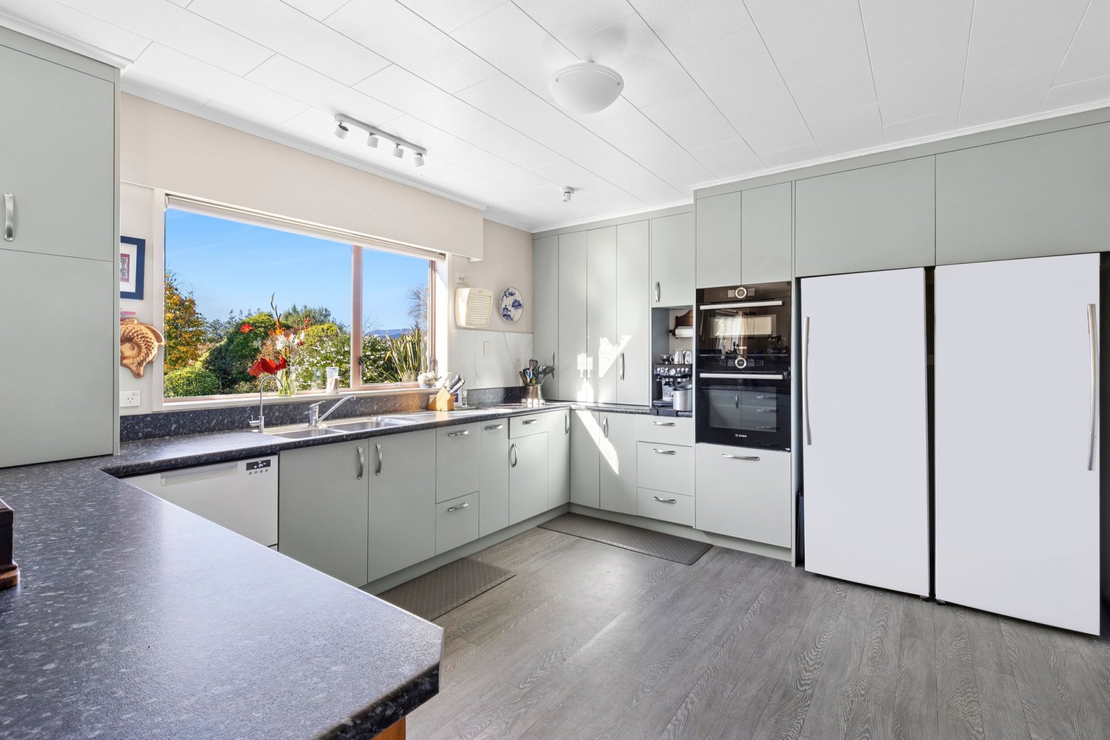 66 Wakefield-Kohatu Highway, Wakefield #10 -- listing/16148/i-v2.jpeg