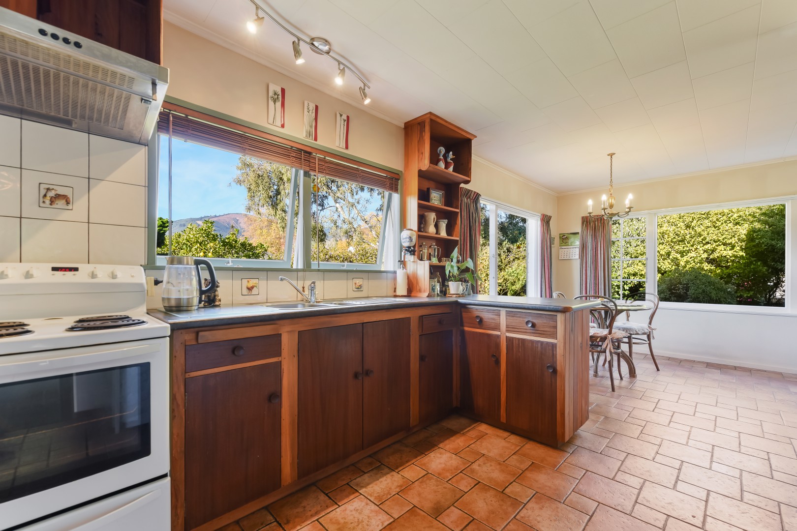 11 Kipling Crescent, Stoke #11 -- listing/16160/j.jpeg