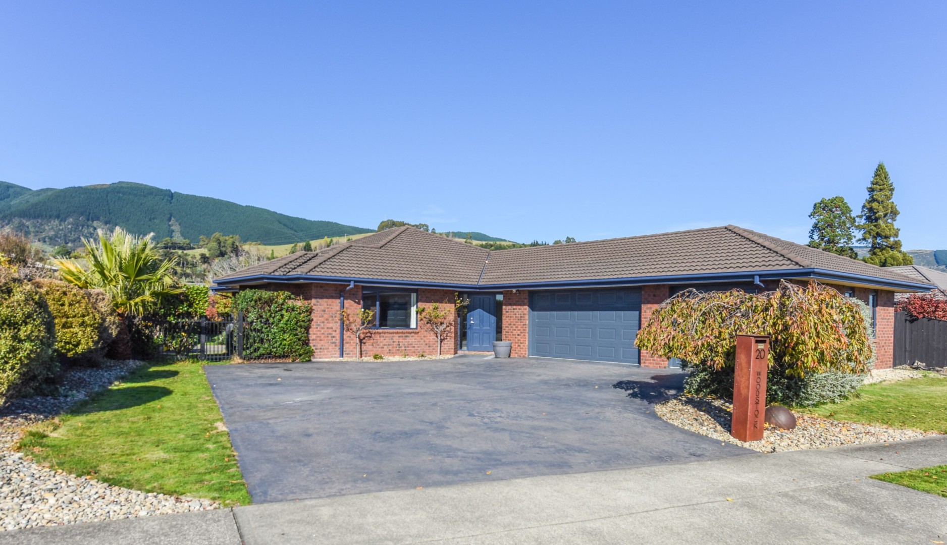 20 Woodstock Place, Stoke #1 -- listing/16163/m-v2.jpeg