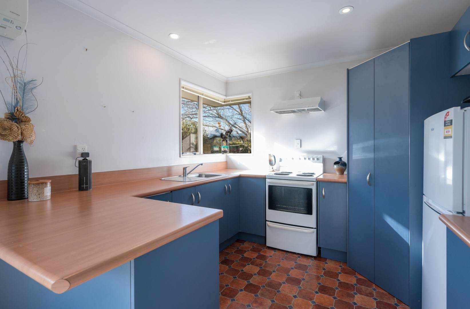 82 Starveall Street, Brightwater #3 -- listing/16188/b.jpeg